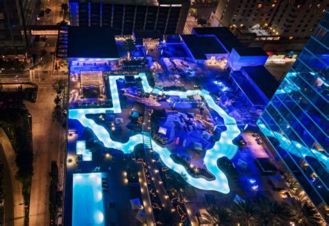 coolest hotels in texas.